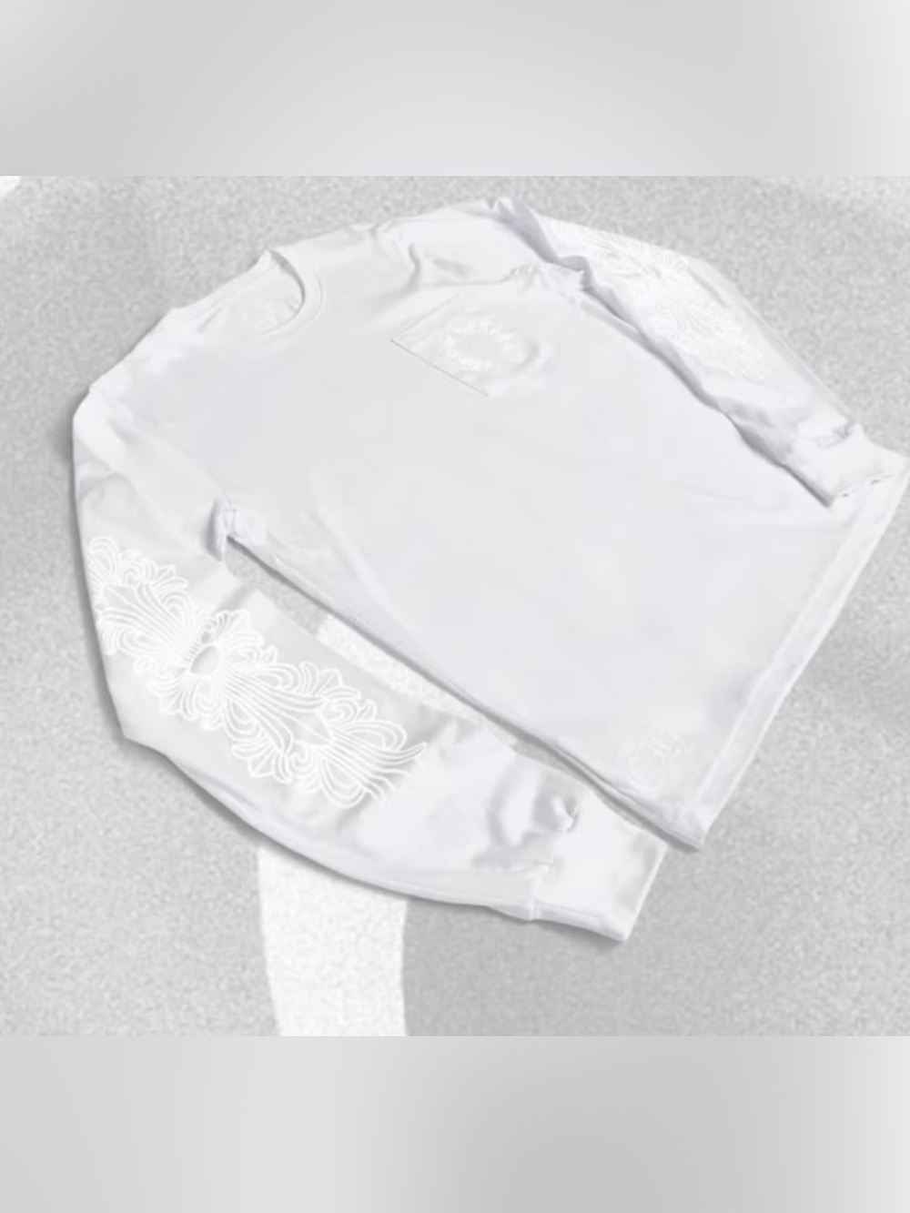 Chrome Hearts Horseshoe Cross Long
Sleeve T-Shirt